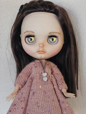 OOAK NEO Blythe Artist Doll By Julia Kazakova - Jointed - Outfit - Adorable